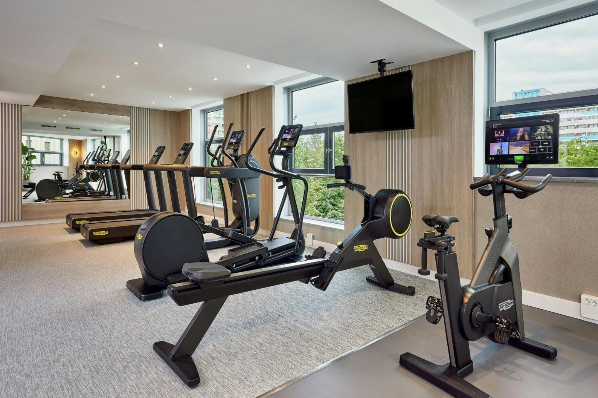 Courtyard By Marriott Berlin City Center — Fotoğraflar 3